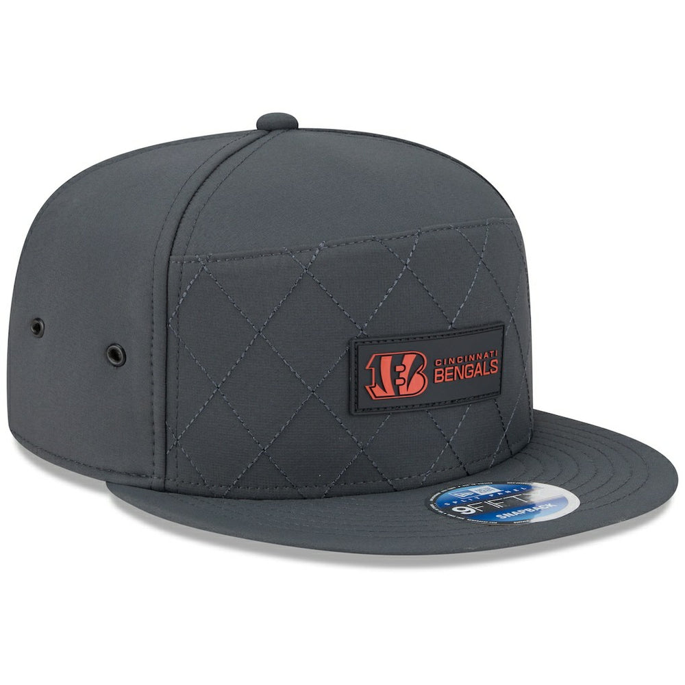 Cincinnati Bengals New Era 2025 Sideline Cold Weather Split Panel 9FIFTY Snapback Hat