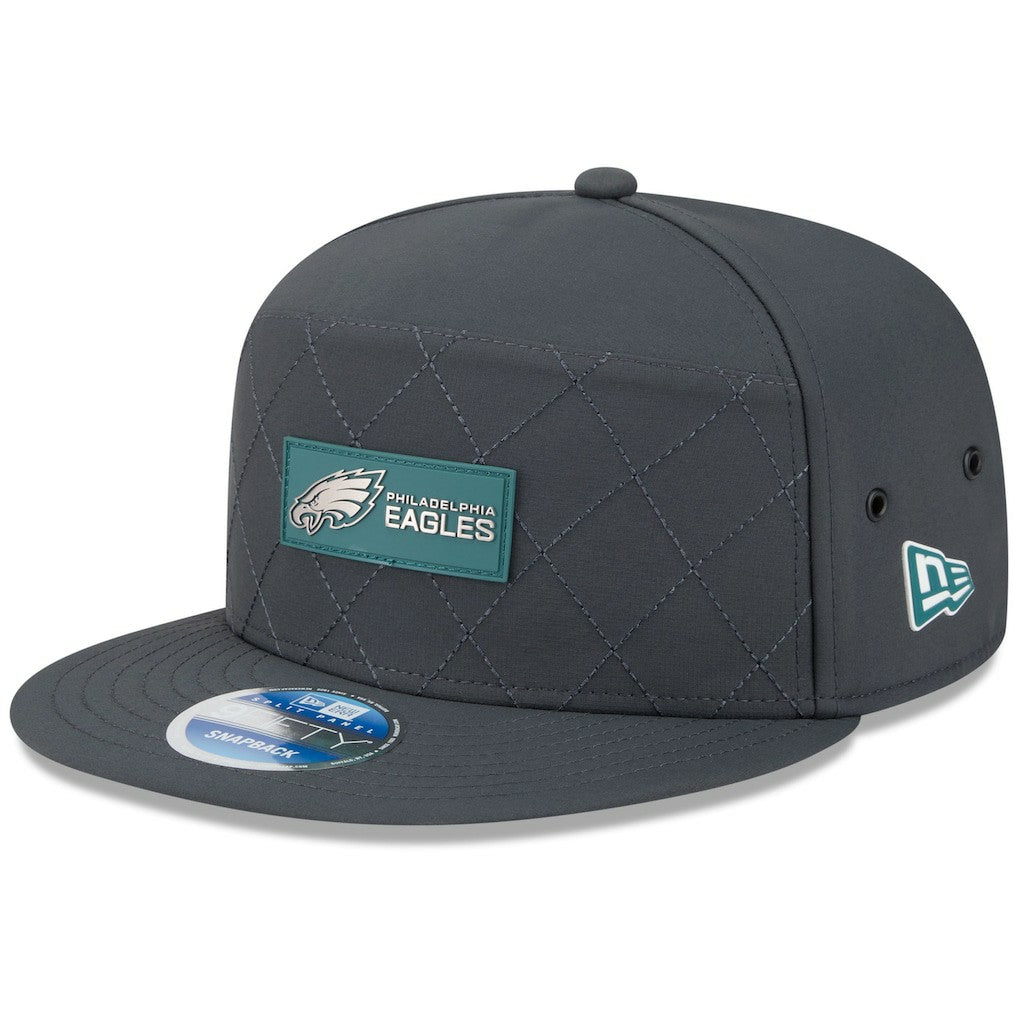 Philadelphia Eagles New Era 2025 Sideline Cold Weather Split Panel 9FIFTY Snapback Hat