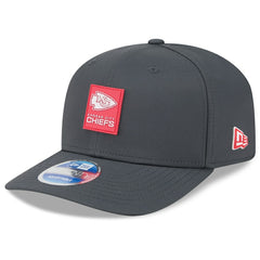 Kansas City Chiefs New Era 2025 Sideline Cold Weather 9SEVENTY Adjustable Hat