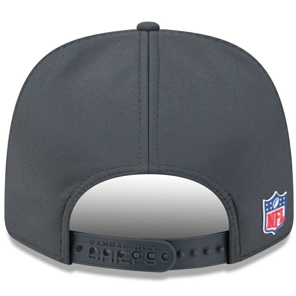 Kansas City Chiefs New Era 2025 Sideline Cold Weather 9SEVENTY Adjustable Hat