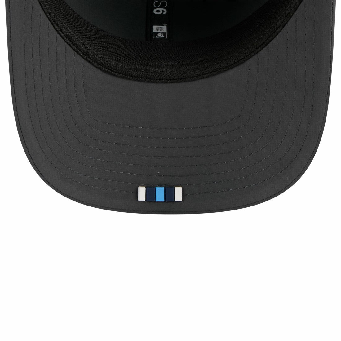 Tennessee Titans New Era 2025 Sideline Cold Weather 9SEVENTY Adjustable Hat