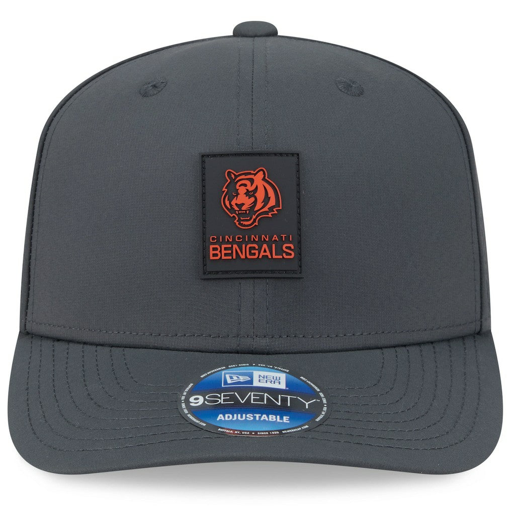 Cincinnati Bengals New Era 2025 Sideline Cold Weather 9SEVENTY Adjustable Hat