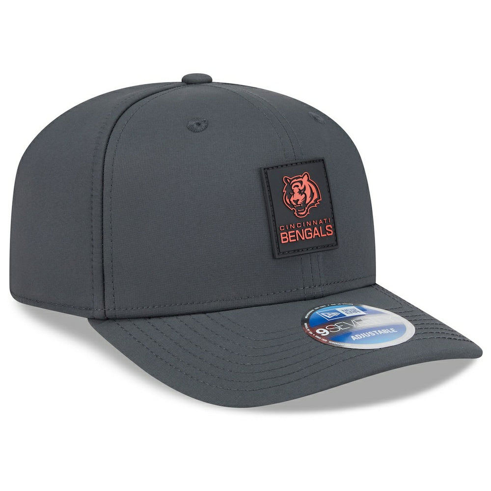 Cincinnati Bengals New Era 2025 Sideline Cold Weather 9SEVENTY Adjustable Hat