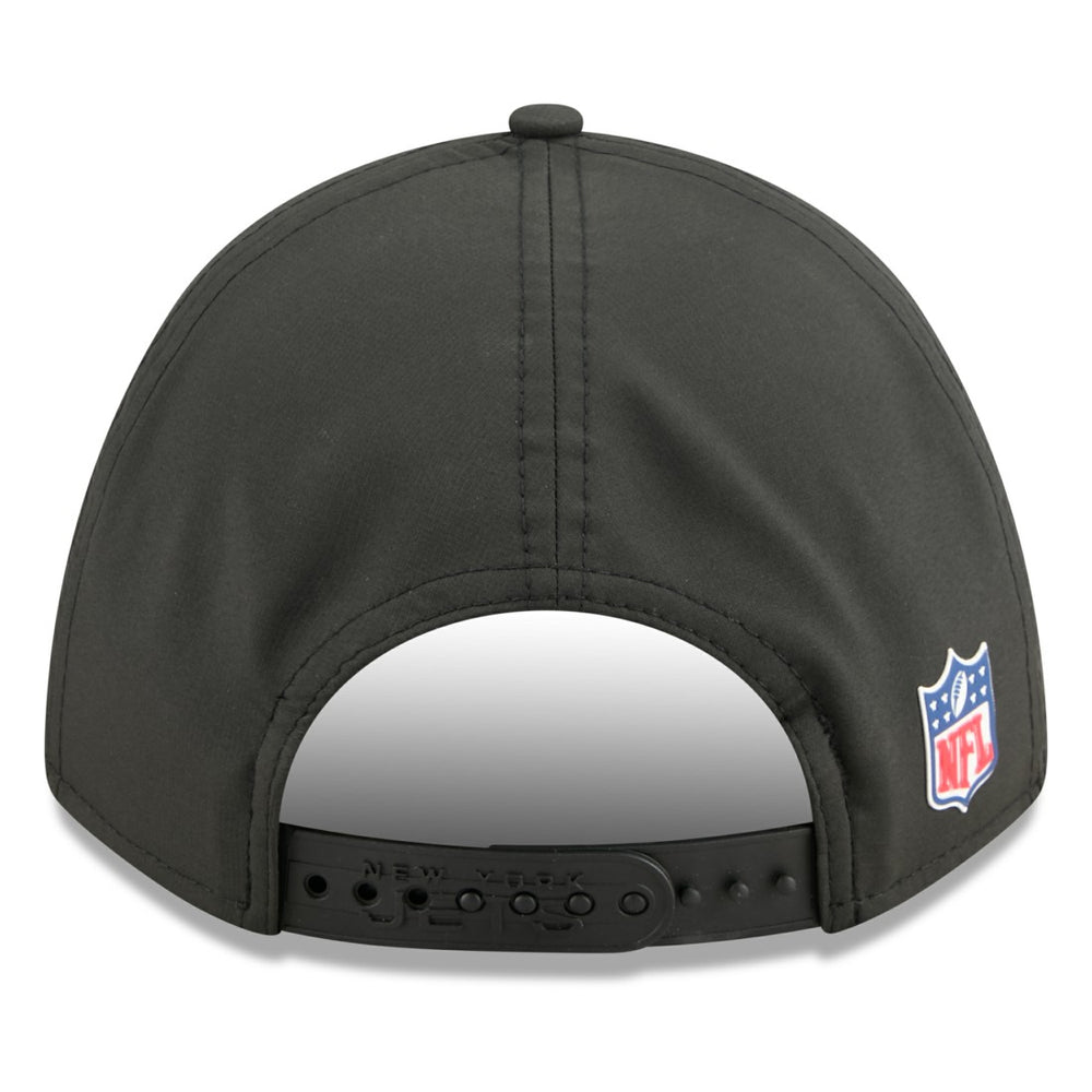 New York Jets New Era 2025 Sideline Cold Weather 9FORTY M-Crown Adjustable Hat