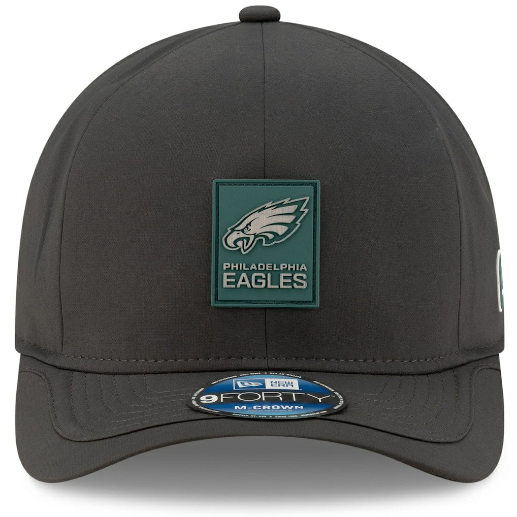 Philadelphia Eagles New Era 2025 Sideline Cold Weather 9FORTY M-Crown Adjustable Hat