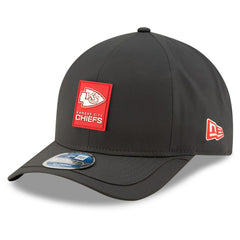 Kansas City Chiefs New Era 2025 Sideline Cold Weather 9FORTY M-Crown Adjustable Hat