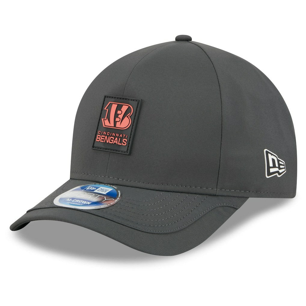 Cincinnati Bengals New Era 2025 Sideline Cold Weather 9FORTY M-Crown Adjustable Hat