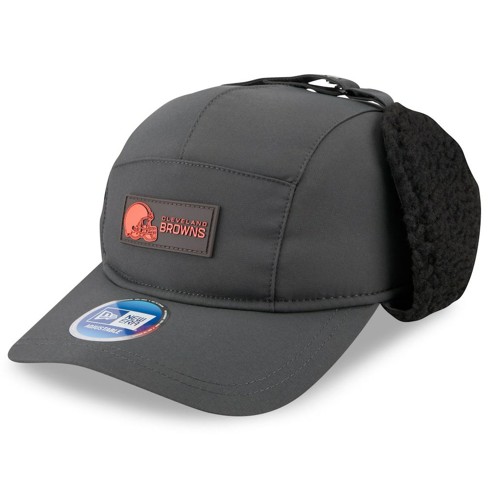 Cleveland Browns New Era 2025 Sideline Cold Weather Runner Dog Ear Adjustable Hat