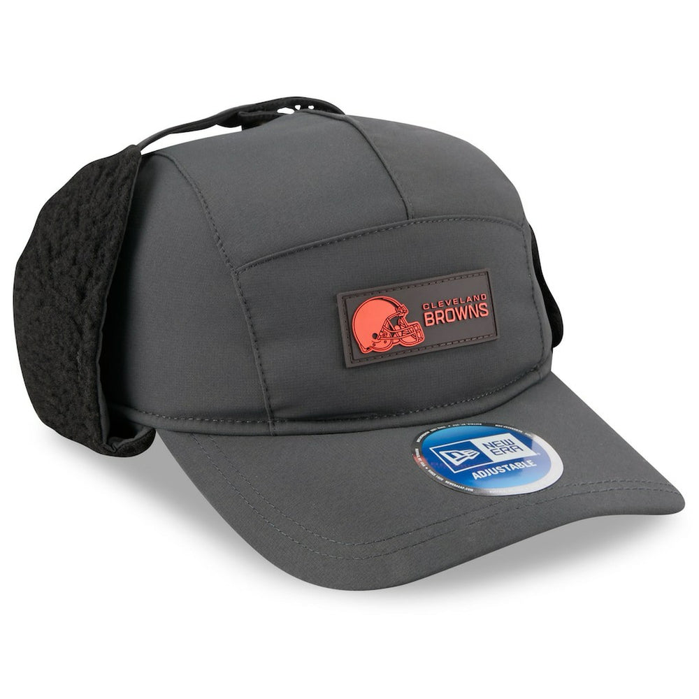 Cleveland Browns New Era 2025 Sideline Cold Weather Runner Dog Ear Adjustable Hat