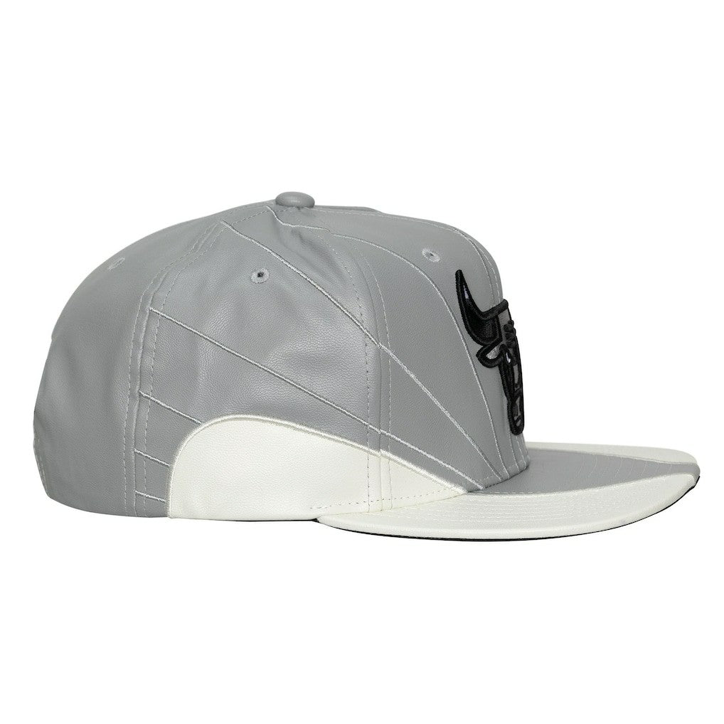 Chicago Bulls Day 12 Two-Tone Faux Leather Snapback Hat Discount