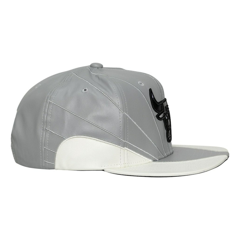 Chicago Bulls Day 12 Two-Tone Faux Leather Snapback Hat Discount