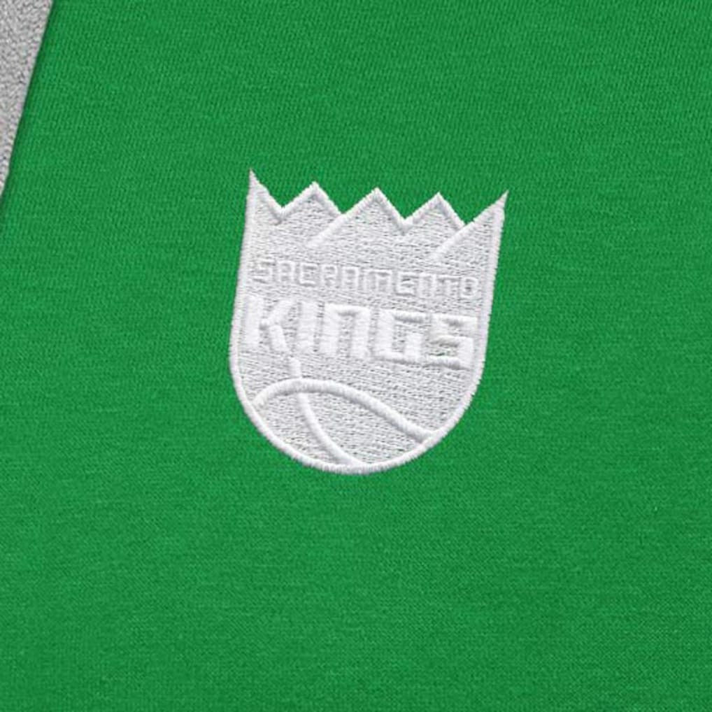 Sacramento Kings Antigua St. Patrick's Day Victory Raglan Pullover Hoodie sale On Sale