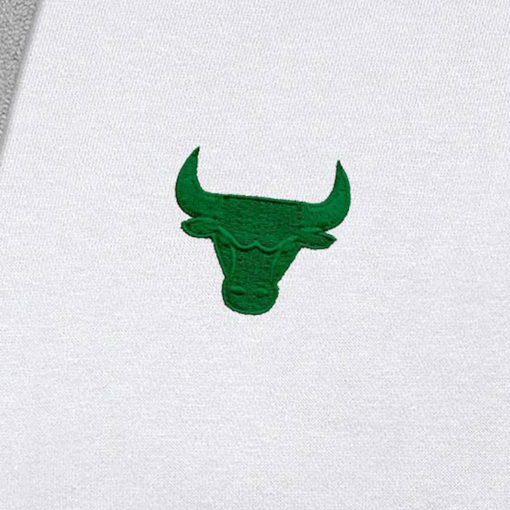 Chicago Bulls Antigua St. Patrick's Day Victory Raglan Pullover Hoodie sale Online
