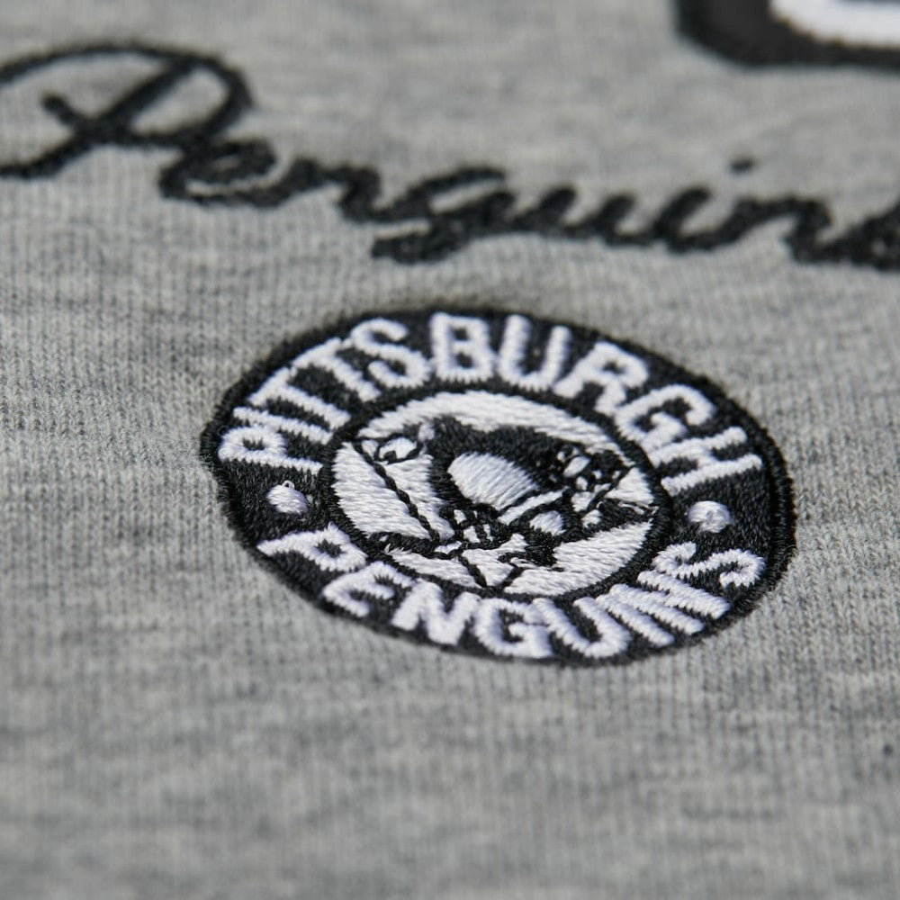 Pittsburgh Penguins Mitchell & Ness Women's Logo Lightweight Pullover Sweatshirt Outlet