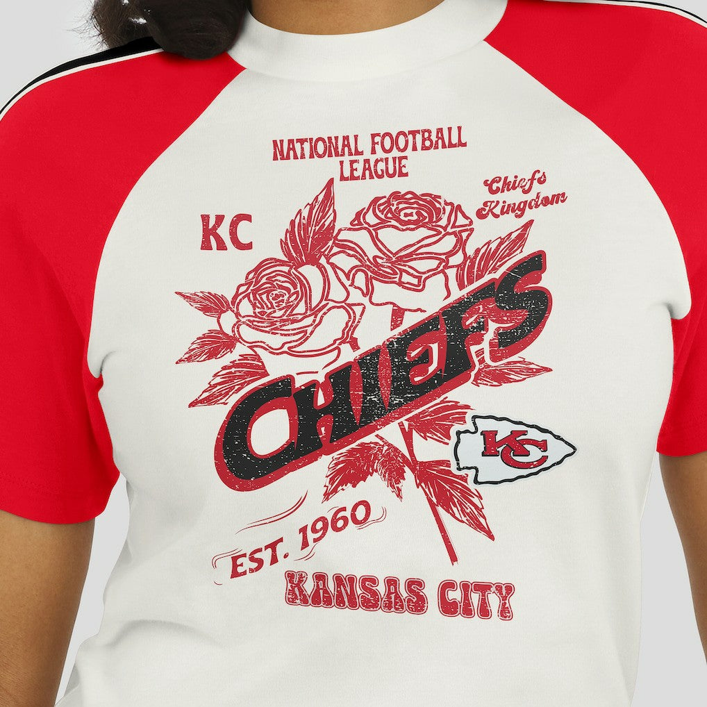 Kansas City Chiefs  WEAR by Erin Andrews Women's Sleeve Stripe Distressed Raglan T-Shirt