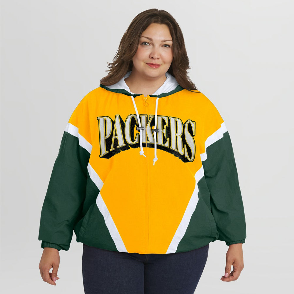 Green Bay Packers  WEAR by Erin Andrews Women's Plus Size Retro Crinkle Full-Zip Hoodie Windbreaker Jacket