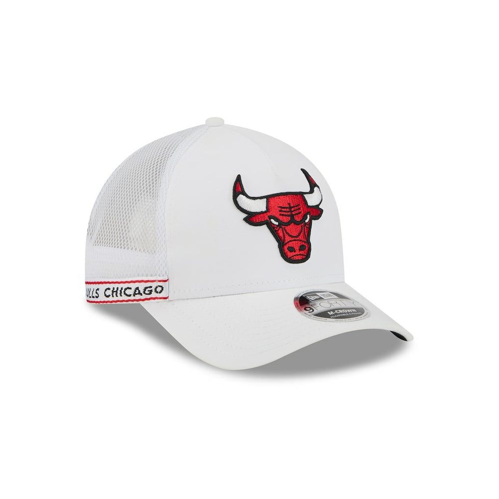 Chicago Bulls Featherweight Team Tape 9FORTY M-Crown A-Frame Adjustable Hat Online