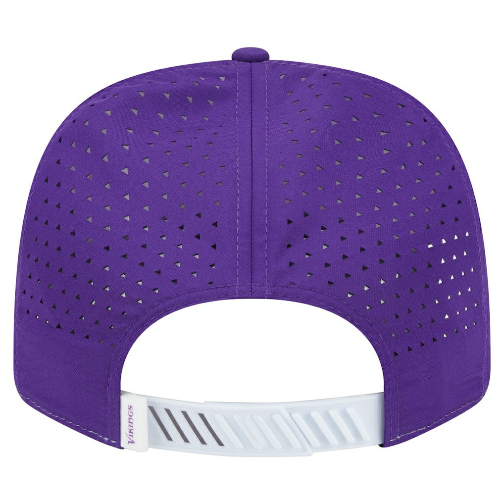 Minnesota Vikings New Era Established Patch 9SEVENTY Adjustable Hat