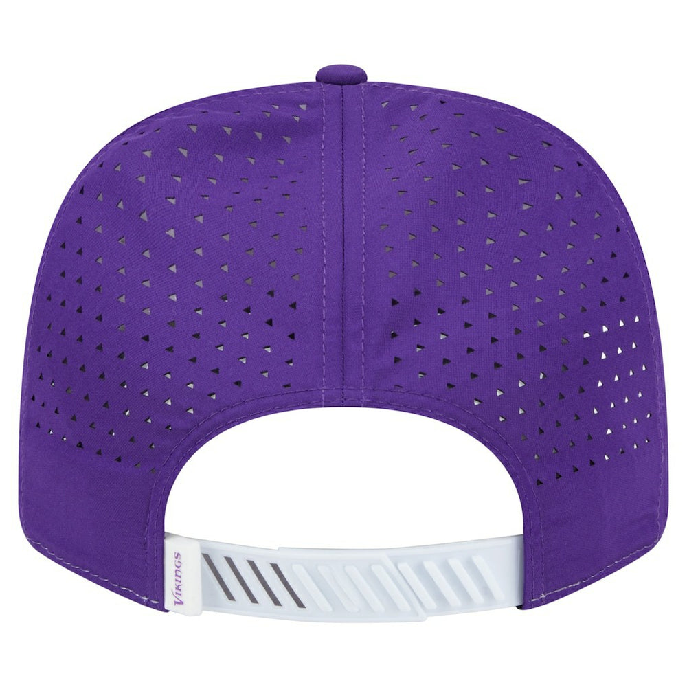 Minnesota Vikings New Era Established Patch 9SEVENTY Adjustable Hat