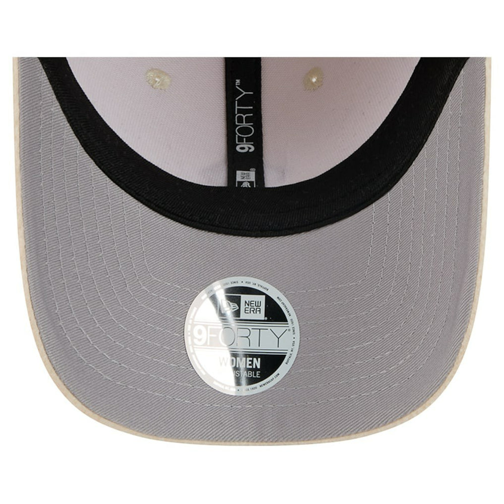 Kansas City Chiefs New Era Women's Comfy 9FORTY Adjustable Hat