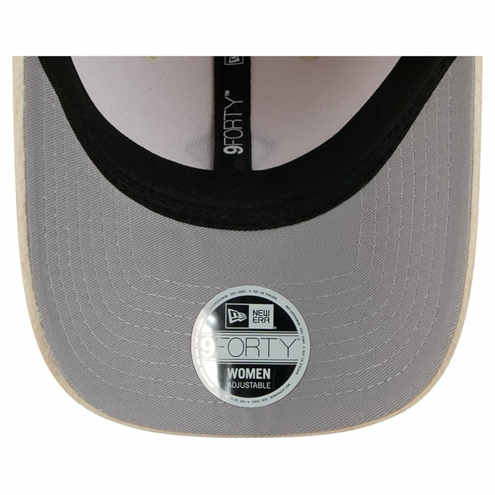 Detroit Lions New Era Women's Comfy 9FORTY Adjustable Hat