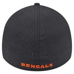 Cincinnati Bengals New Era Perforated 39THIRTY Flex Hat
