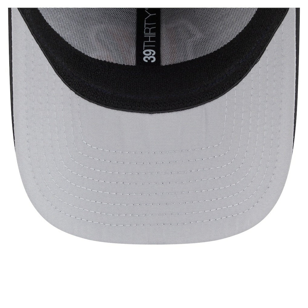 Cincinnati Bengals New Era Perforated 39THIRTY Flex Hat