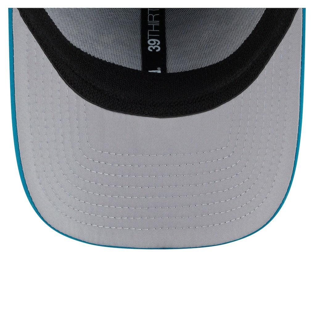 Jacksonville Jaguars New Era Perforated 39THIRTY Flex Hat