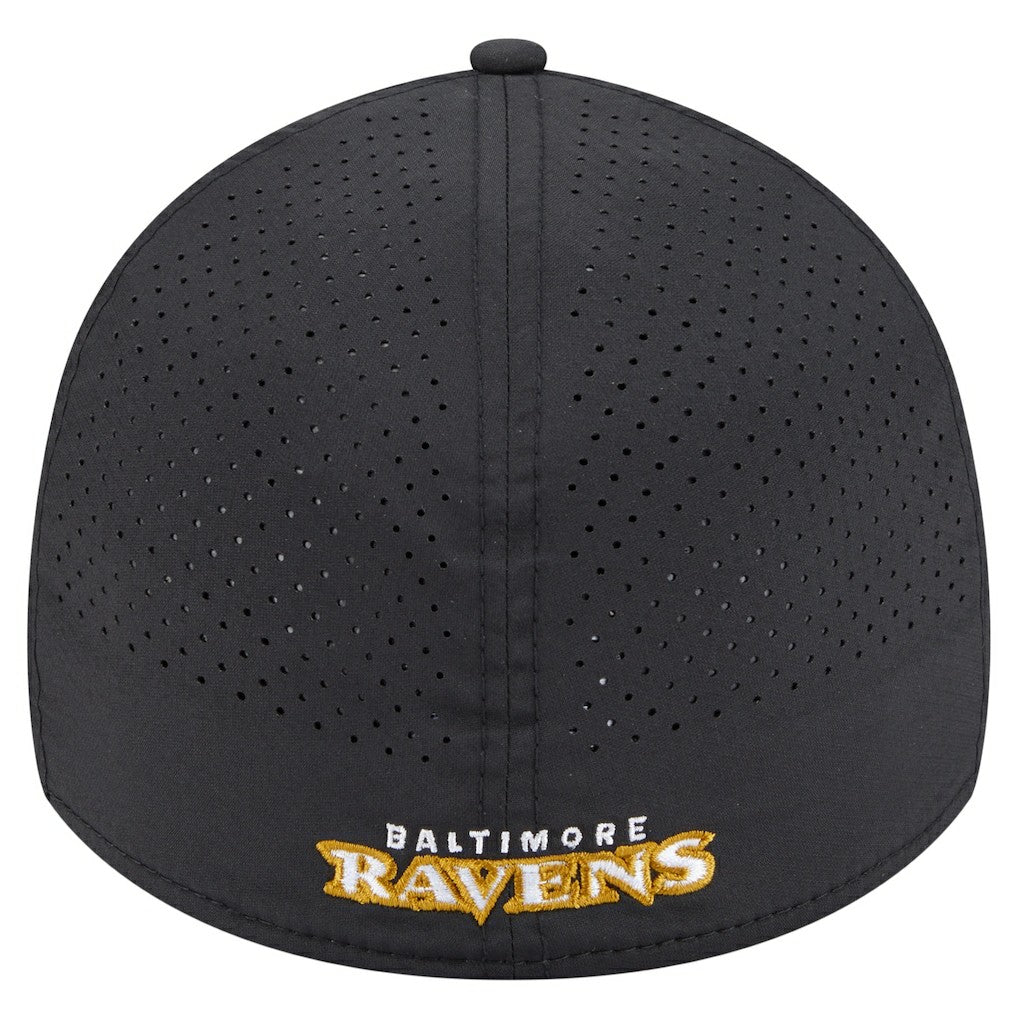 Baltimore Ravens New Era Perforated 39THIRTY Flex Hat