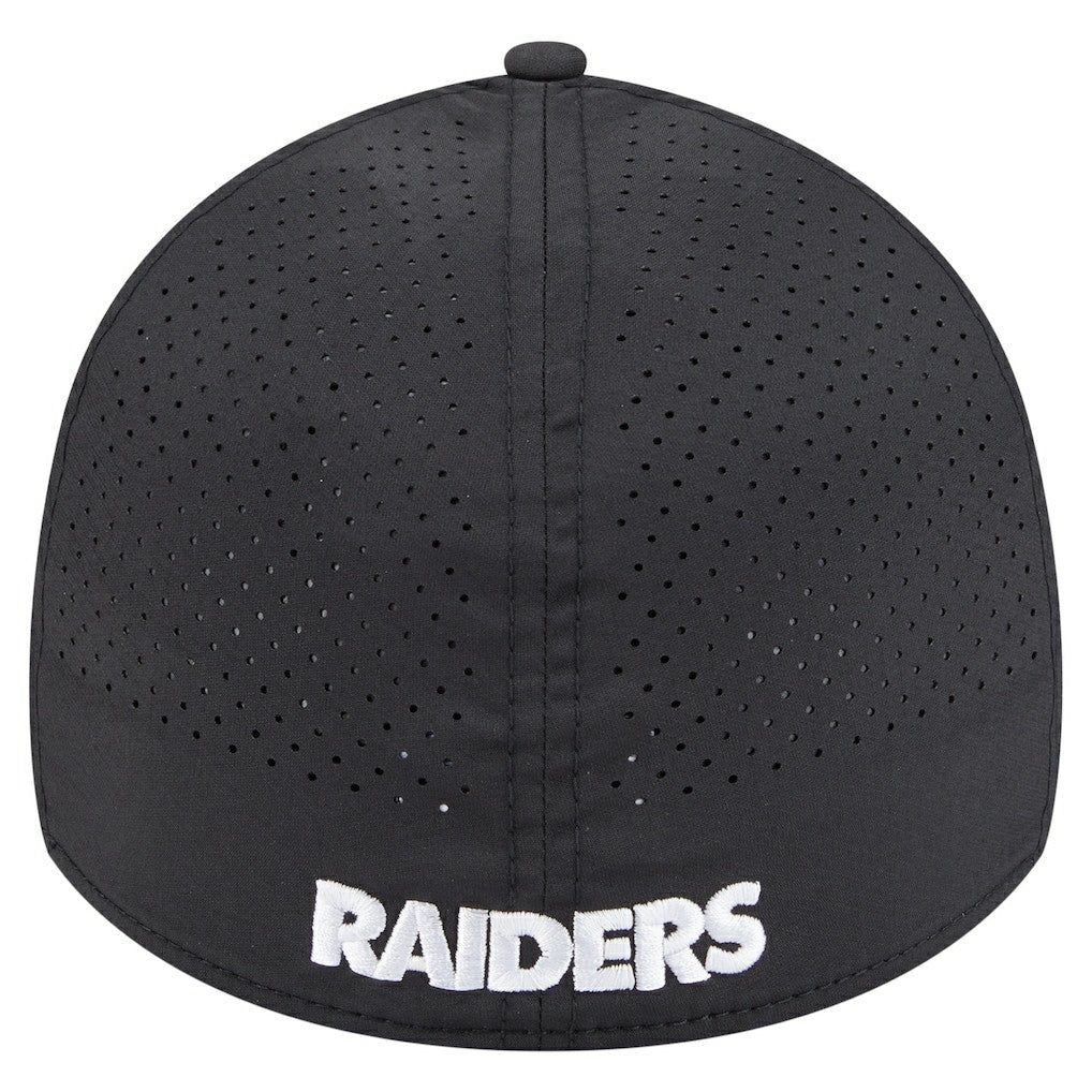 Las Vegas Raiders New Era Perforated 39THIRTY Flex Hat
