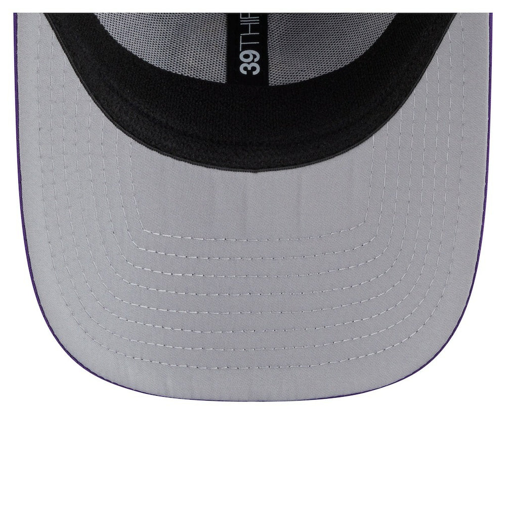 Minnesota Vikings New Era Perforated 39THIRTY Flex Hat