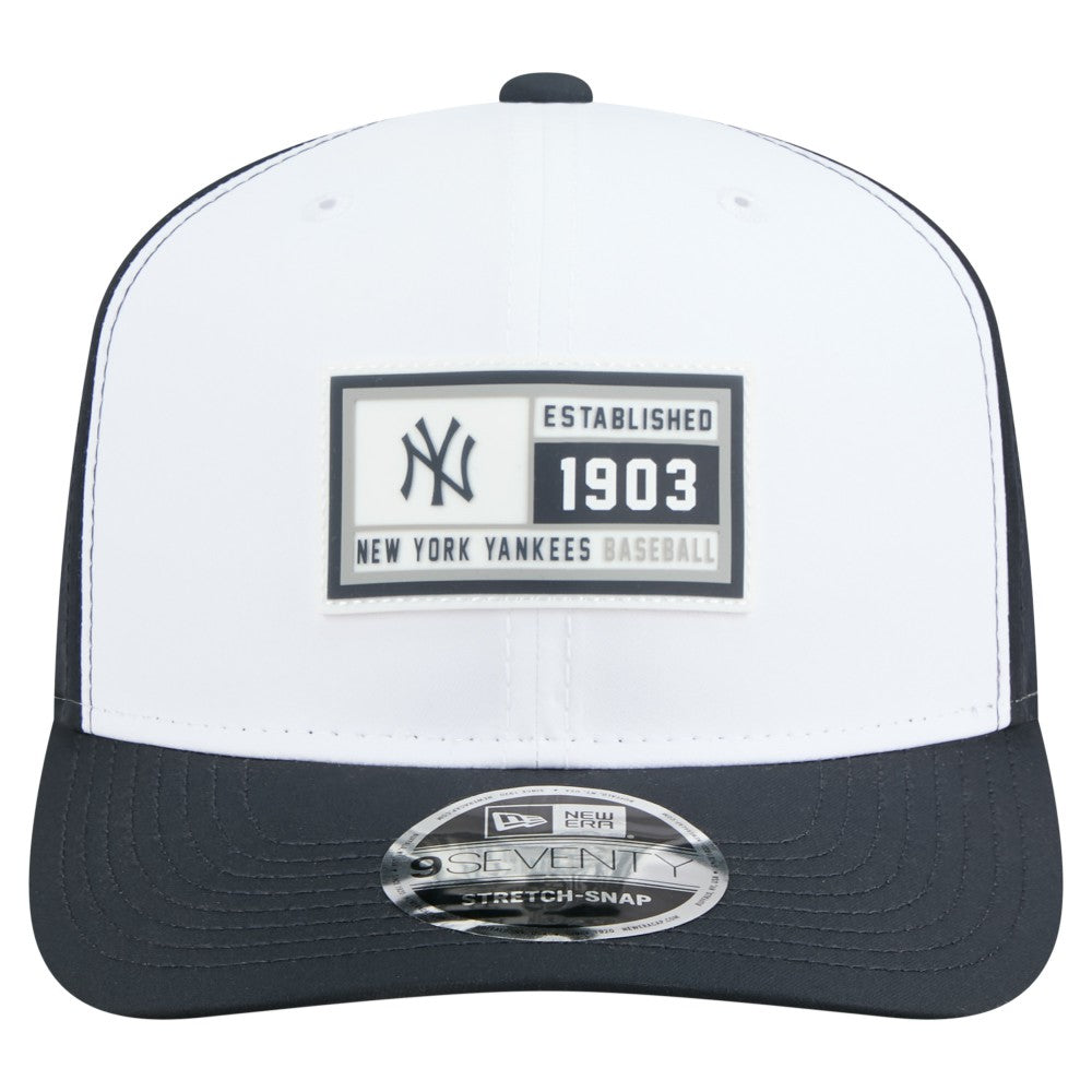 New York Yankees New Era Established Patch 9SEVENTY Adjustable Hat | MLB Sale