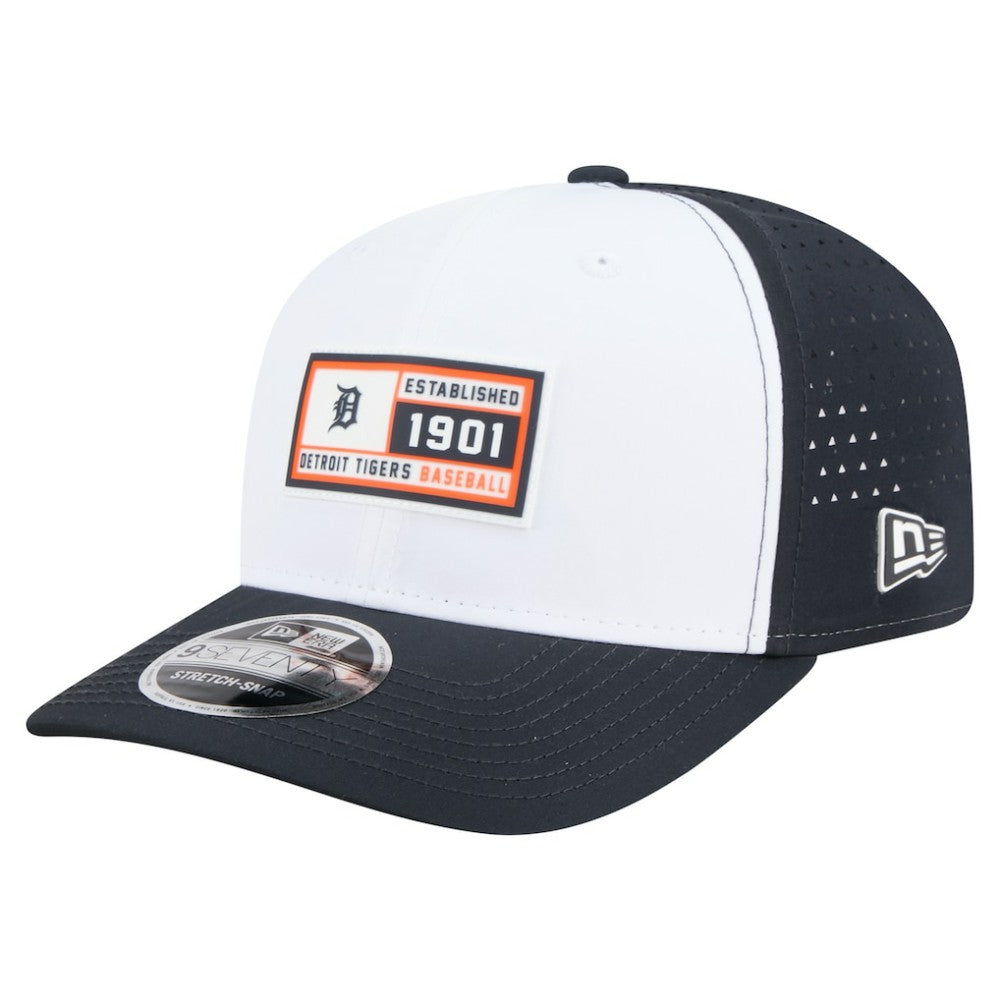 Detroit Tigers New Era Established Patch 9SEVENTY Adjustable Hat | MLB New