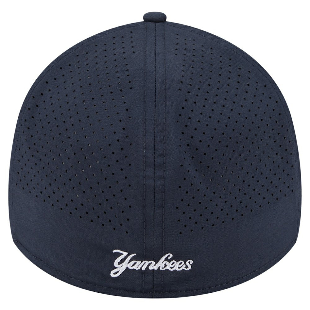 New York Yankees New Era 39THIRTY A-Frame Perforated Flex Hat | MLB US