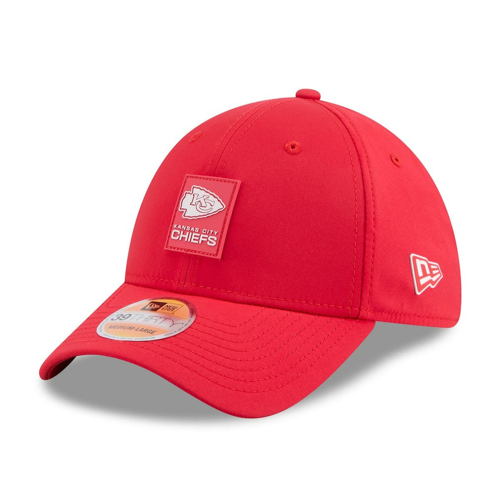 Kansas City Chiefs New Era 2025 Sideline 39THIRTY Flex Hat