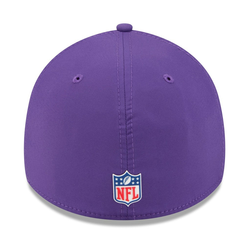 Minnesota Vikings New Era 2025 Sideline 39THIRTY Flex Hat