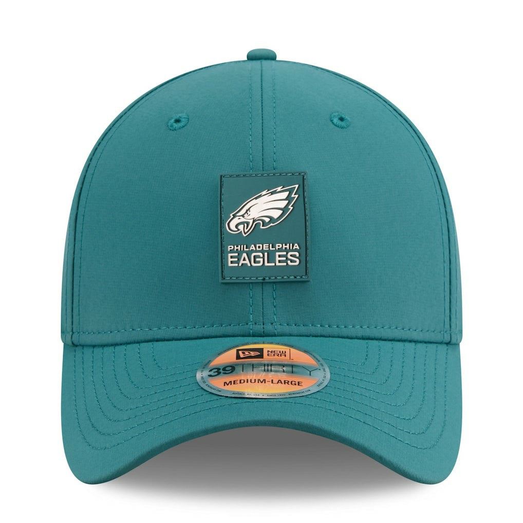 Philadelphia Eagles New Era 2025 Sideline 39THIRTY Flex Hat