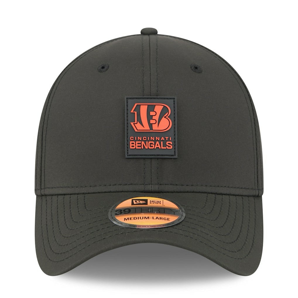 Cincinnati Bengals New Era 2025 Sideline 39THIRTY Flex Hat