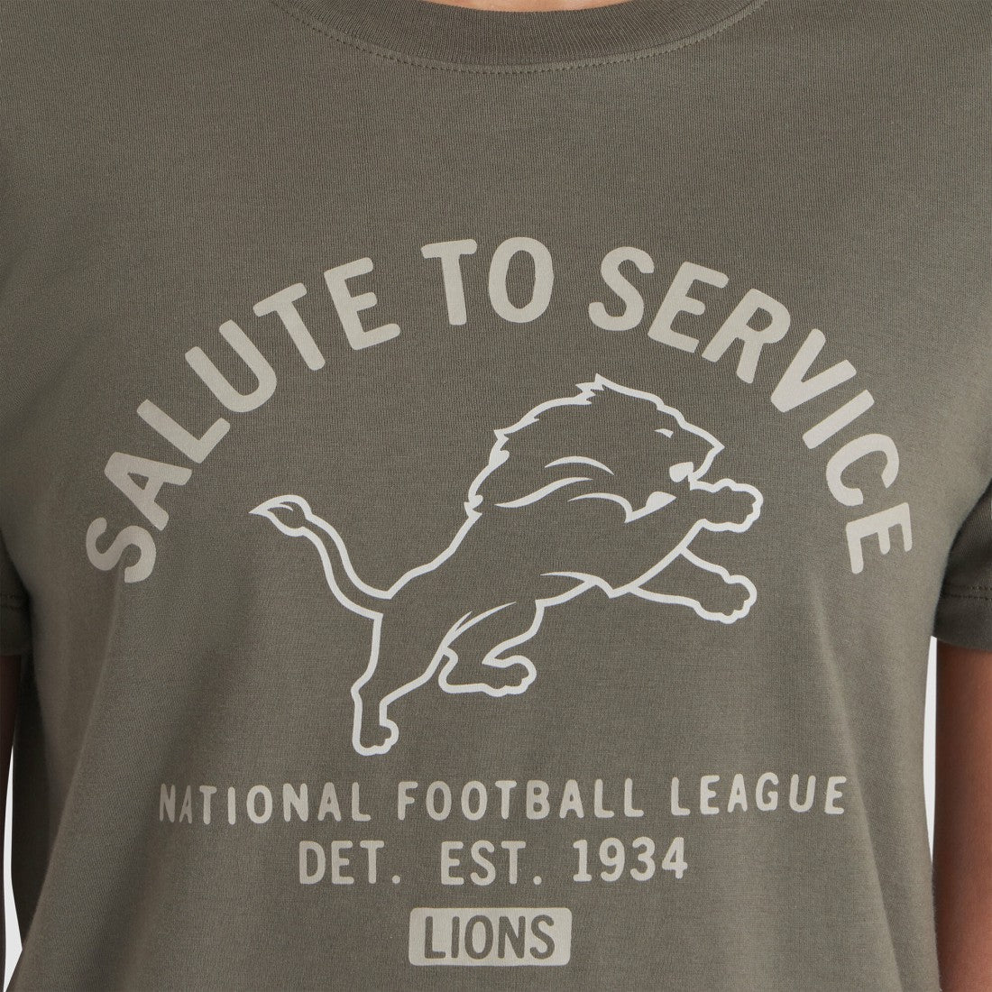 Detroit Lions Nike Women's 2025 Salute to Service Sideline T-Shirt