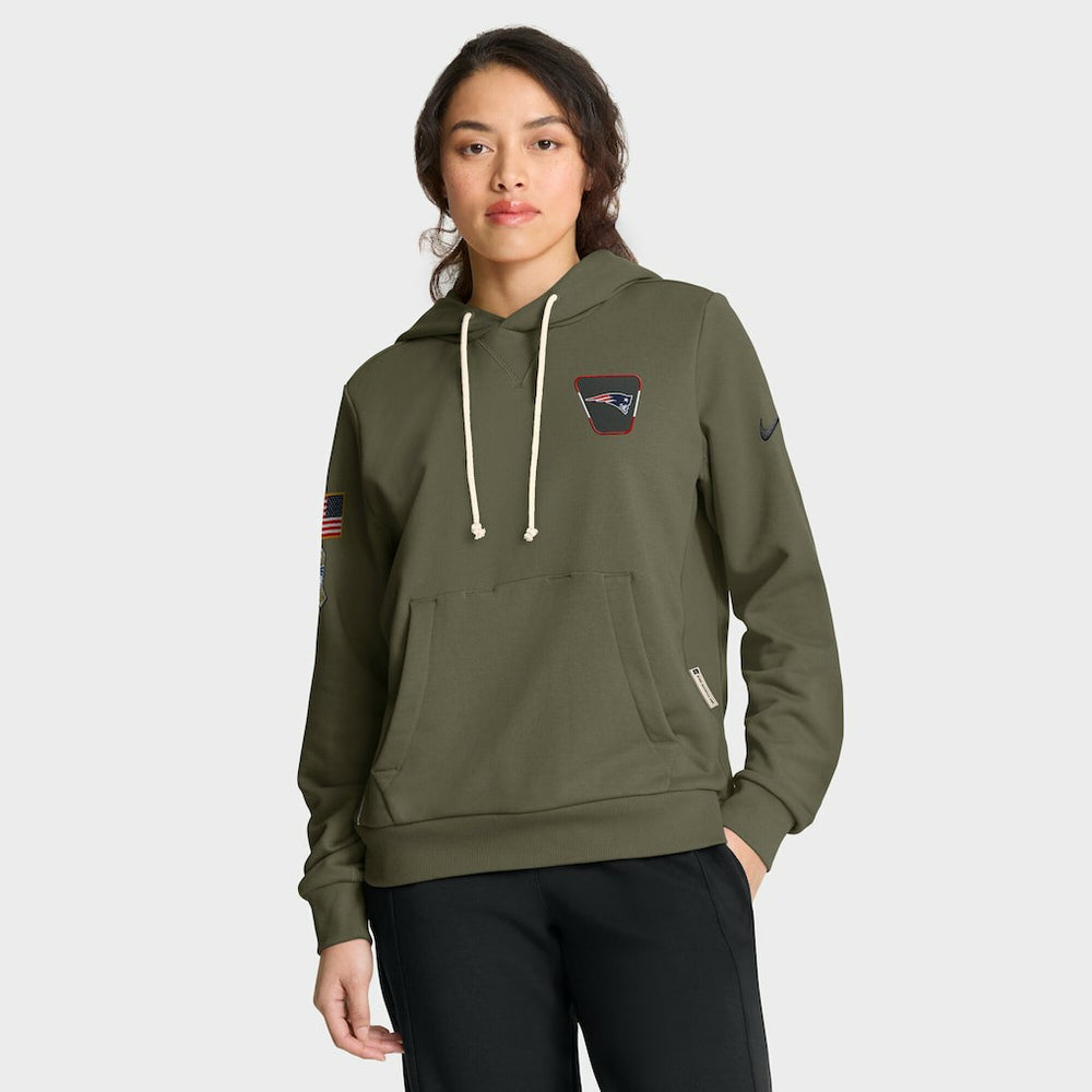 New England Patriots Nike Women's 2025 Salute to Service Sideline Standard Issue Dri-FIT Hoodie