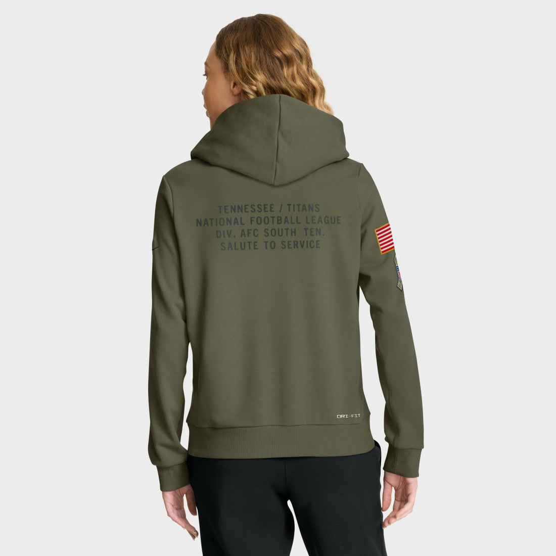 Tennessee Titans Nike Women's 2025 Salute to Service Sideline Standard Issue Dri-FIT Hoodie