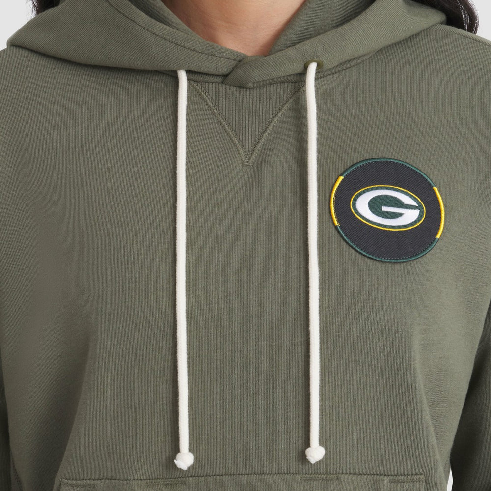 Green Bay Packers Nike Women's 2025 Salute to Service Sideline Standard Issue Dri-FIT Hoodie