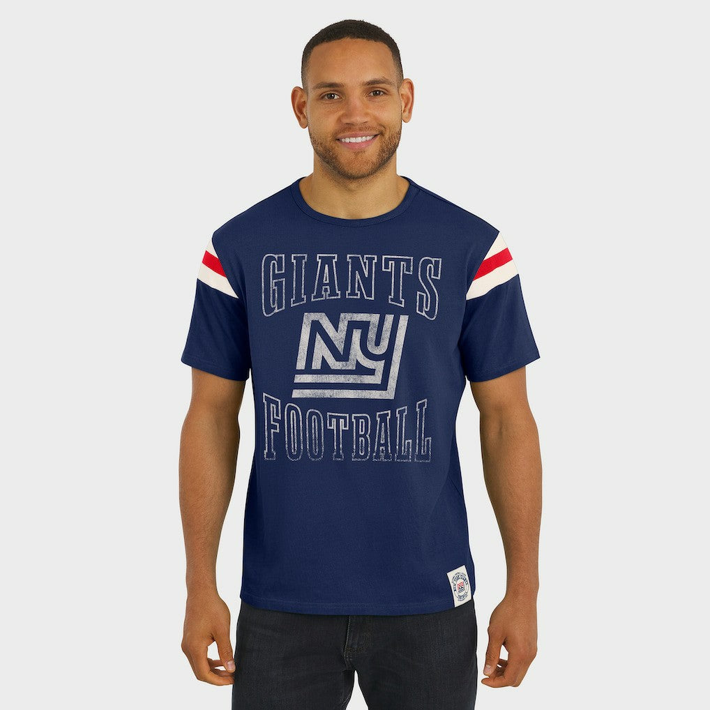 New York Giants Fanatics Darius Rucker Collection Distressed Throwback Shoulder Stripe T-Shirt
