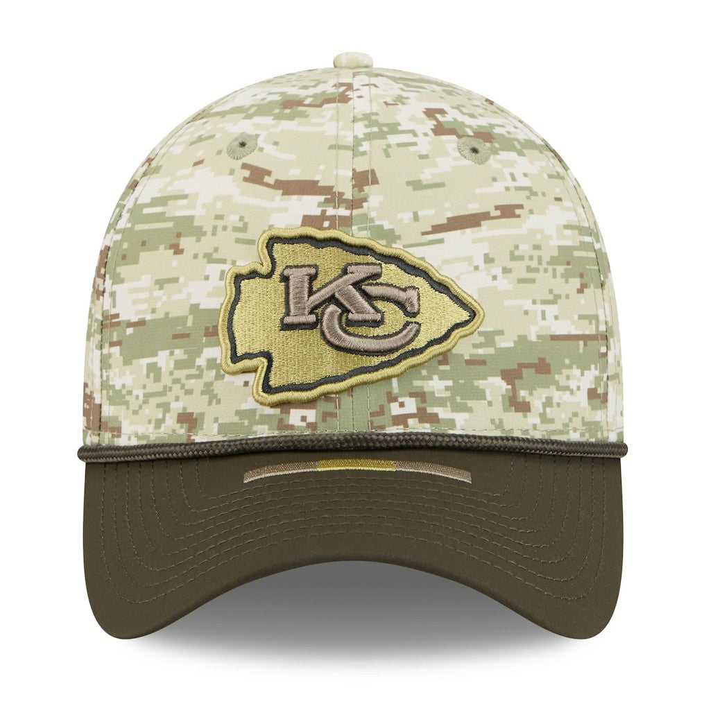 Kansas City Chiefs New Era 2025 Salute to Service 39THIRTY Flex Hat
