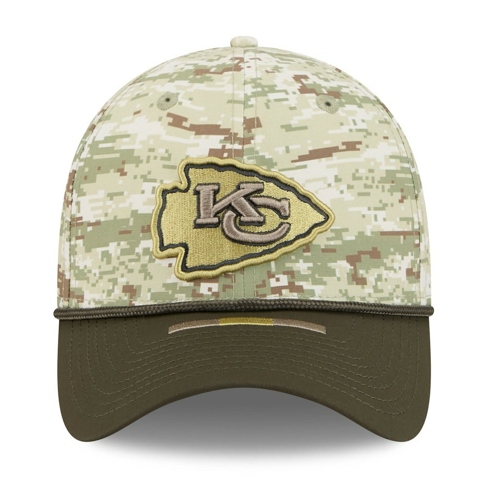 Kansas City Chiefs New Era 2025 Salute to Service 39THIRTY Flex Hat