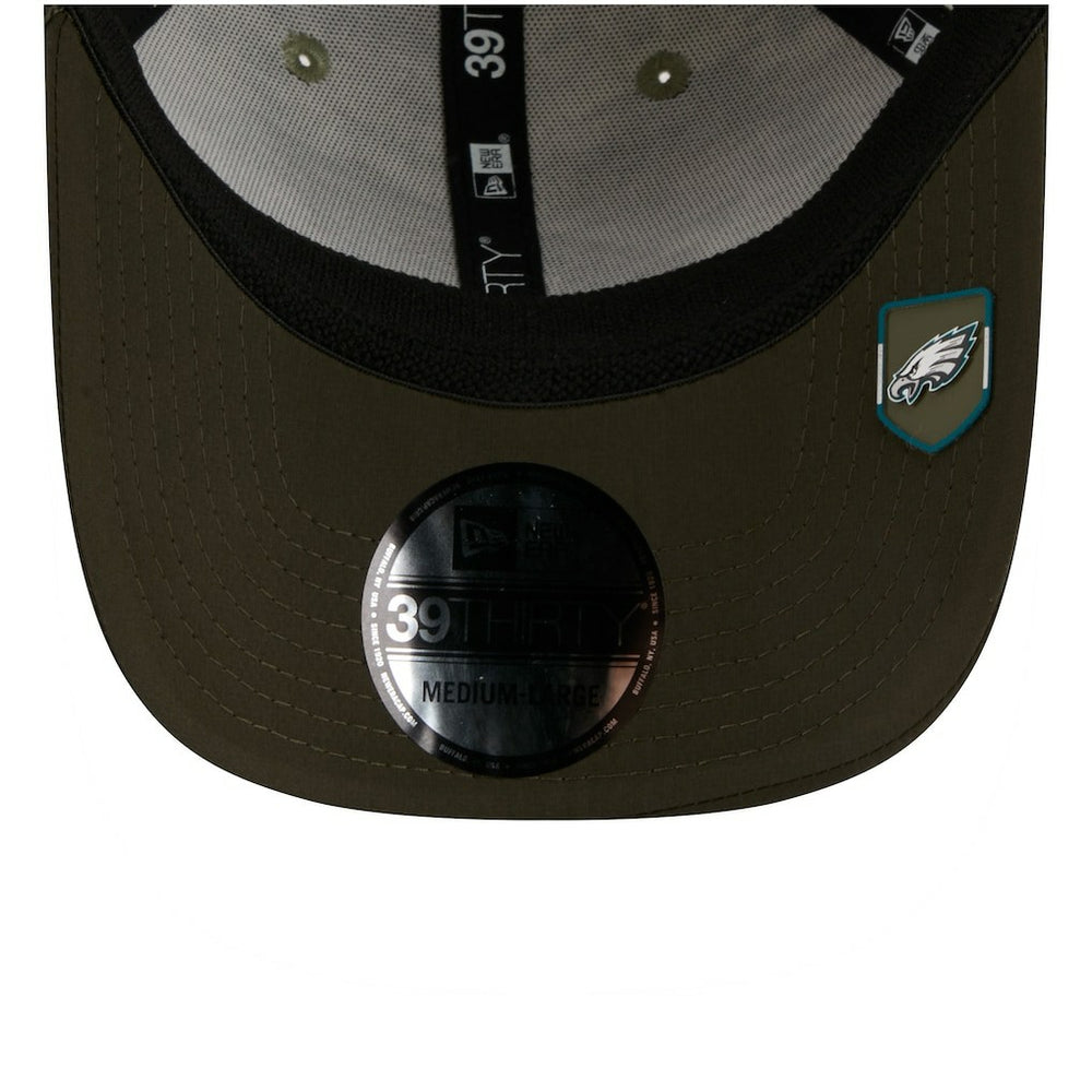 Philadelphia Eagles New Era 2025 Salute to Service 39THIRTY Flex Hat