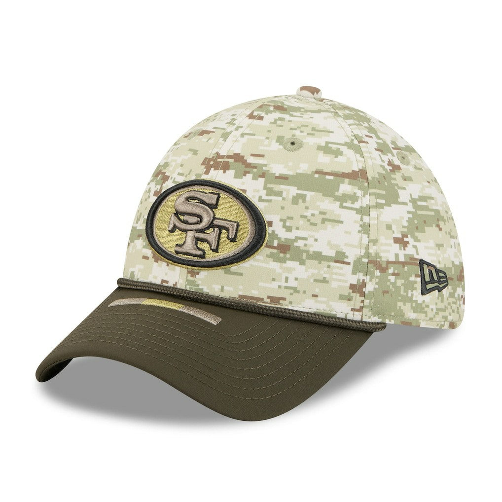 San Francisco 49ers New Era 2025 Salute to Service 39THIRTY Flex Hat