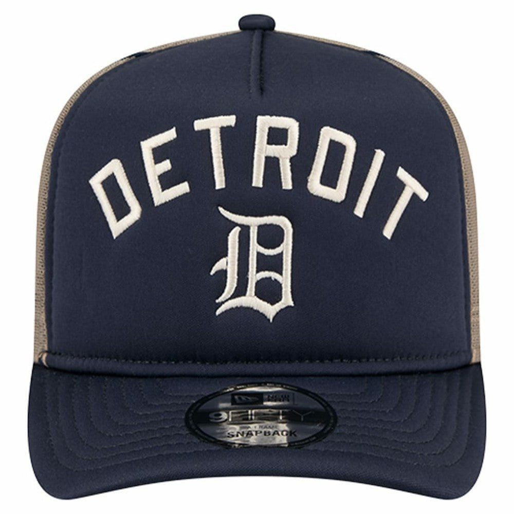 Detroit Tigers New Era Vintage Arched Foam Front 9FIFTY A-Frame Adjustable Trucker Hat | MLB Online