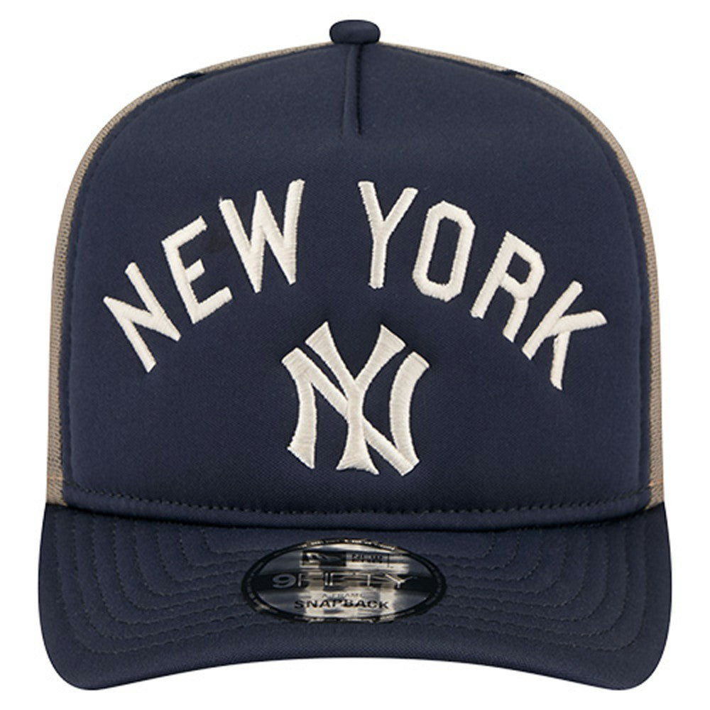 New York Yankees New Era Vintage Arched Foam Front 9FIFTY A-Frame Adjustable Trucker Hat | MLB On Sale
