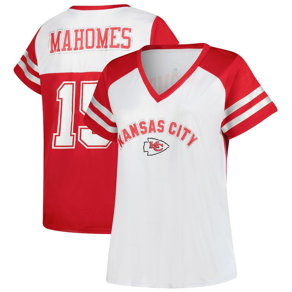Kansas City Chiefs Fanatics Patrick Mahomes  Women's Plus Size Bling V-Neck T-Shirt